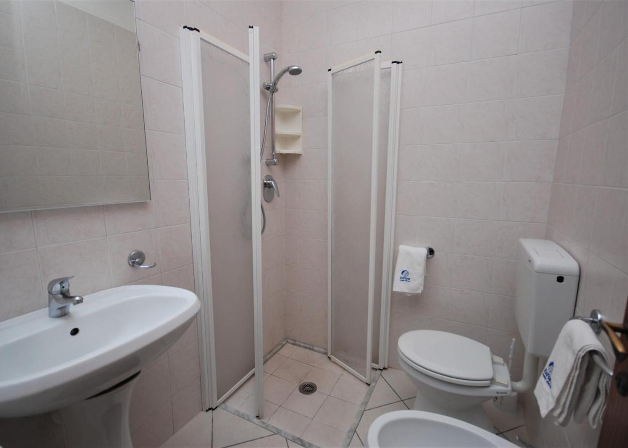 Residenza Rubin Apartment Lignano Sabbiadoro Exterior foto